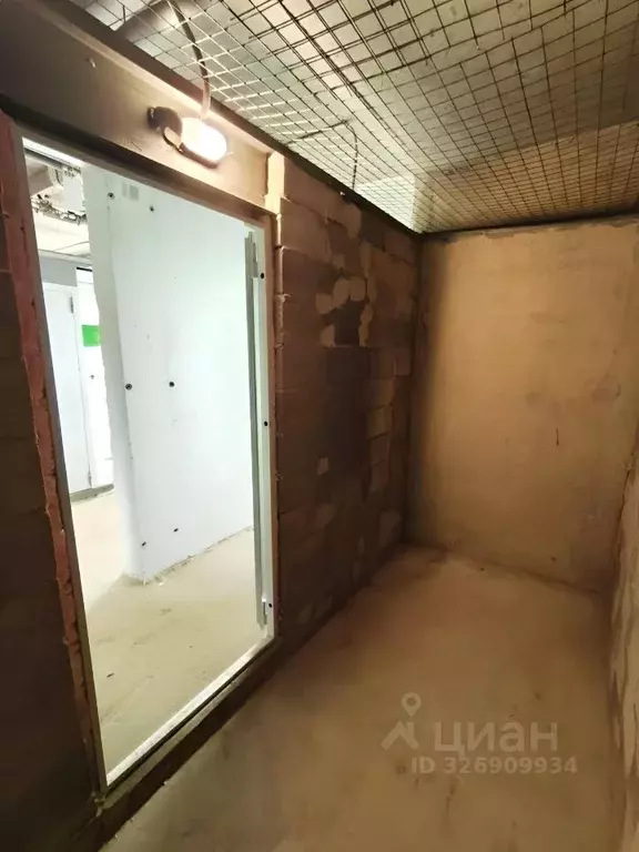 Гараж в Московская область, Ленинский городской округ, д. Коробово ул. ... - Фото 2