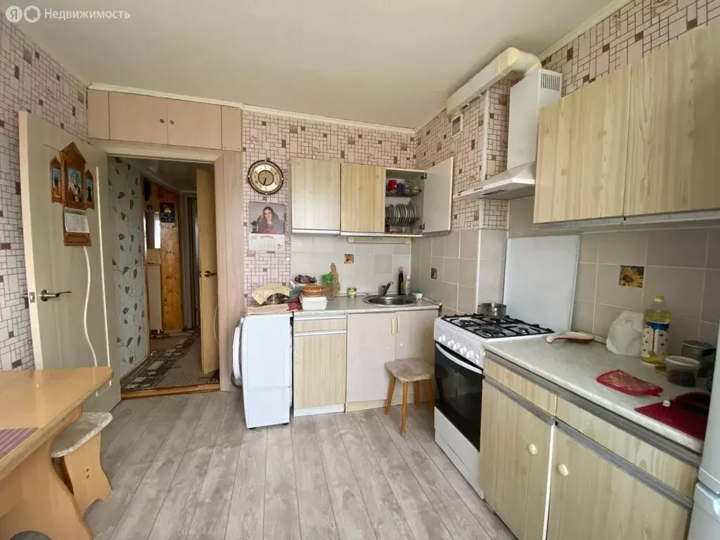 3-комнатная квартира: Бурмакино, Спортивная улица, 4 (63 м) - Фото 2