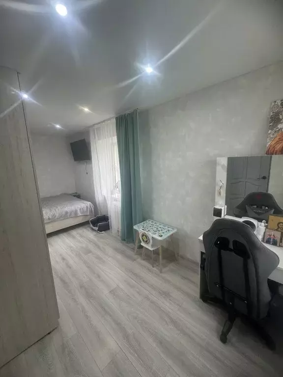 Продаётся 3-к квартира, 41.7 м - Фото 0