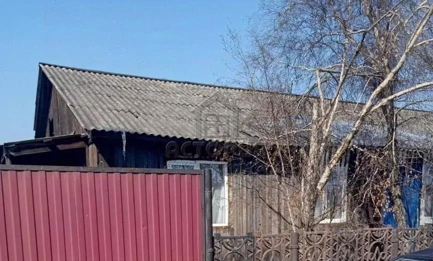 Дом в Тыва, Кызылский кожуун, Каа-Хем пгт ул. Мелиораторов, 76 (81 м) - Фото 1