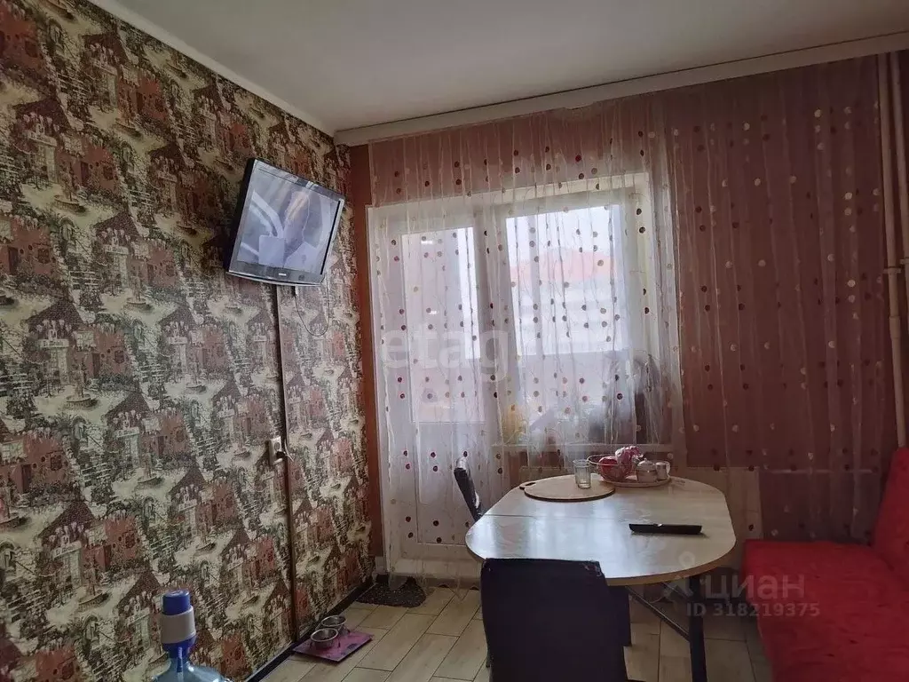 3-к кв. Ростовская область, Ростов-на-Дону ул. Петренко, 28 (80.1 м) - Фото 1