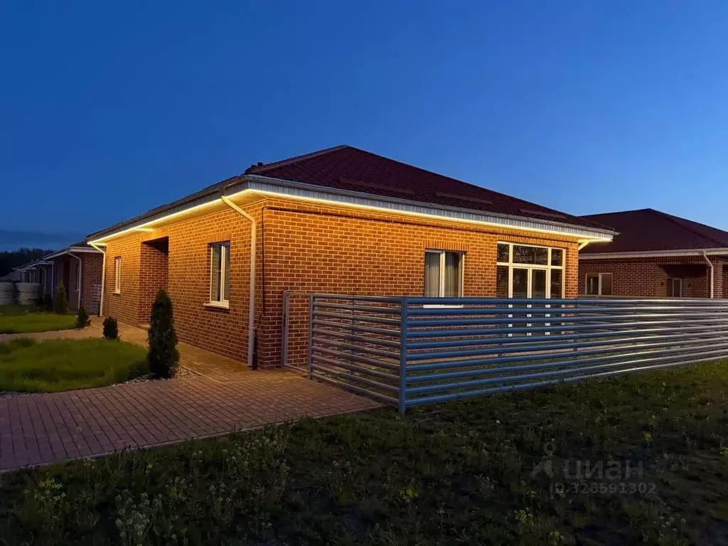 Дом в Калининградская область, Гурьевский муниципальный округ, пос. ... - Фото 2