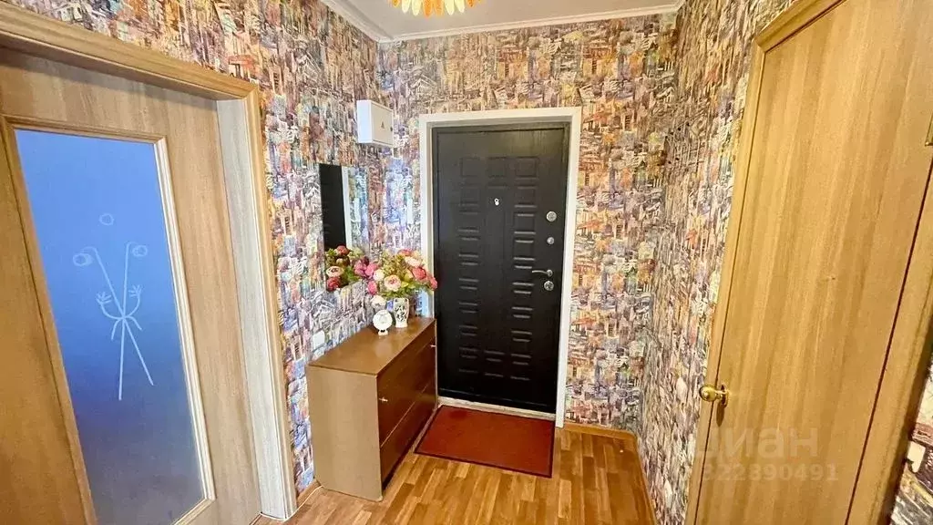 1-к кв. Курская область, Курск просп. Вячеслава Клыкова, 54 (36.0 м) - Фото 2