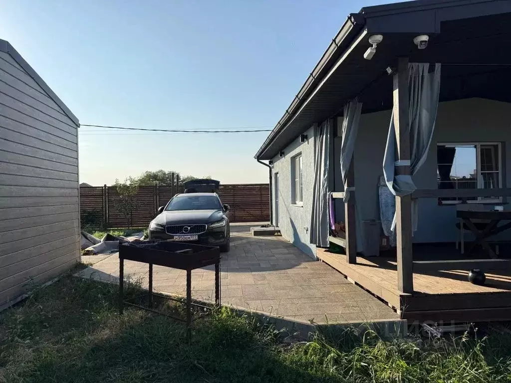 Дом в Краснодарский край, Краснодар ул. Порт-Артурская, 23 (50 м) - Фото 2