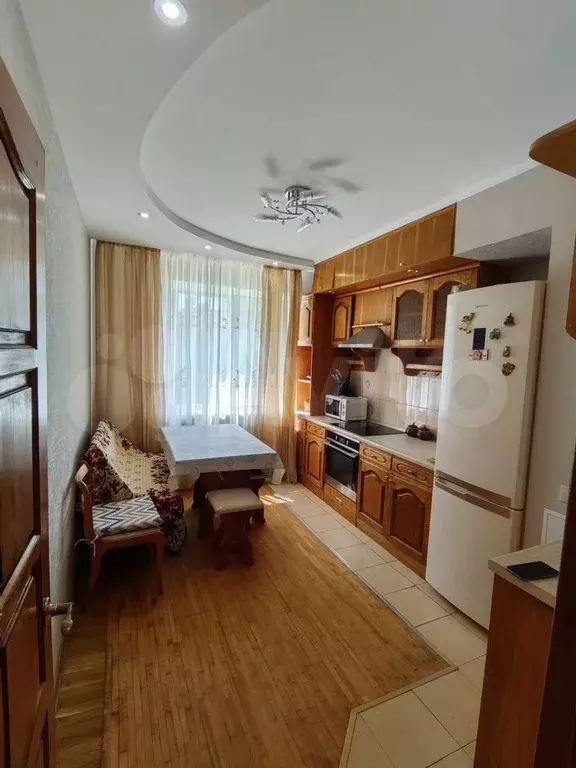 3-к. квартира, 63 м, 4/9 эт. - Фото 0