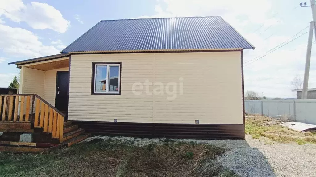 Дом в Башкортостан, Иглинский район, Чуваш-Кубовский сельсовет, ... - Фото 1