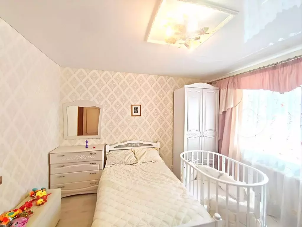 2-к кв. Свердловская область, Арамиль 1 Мая ул., 79А (50.0 м) - Фото 1