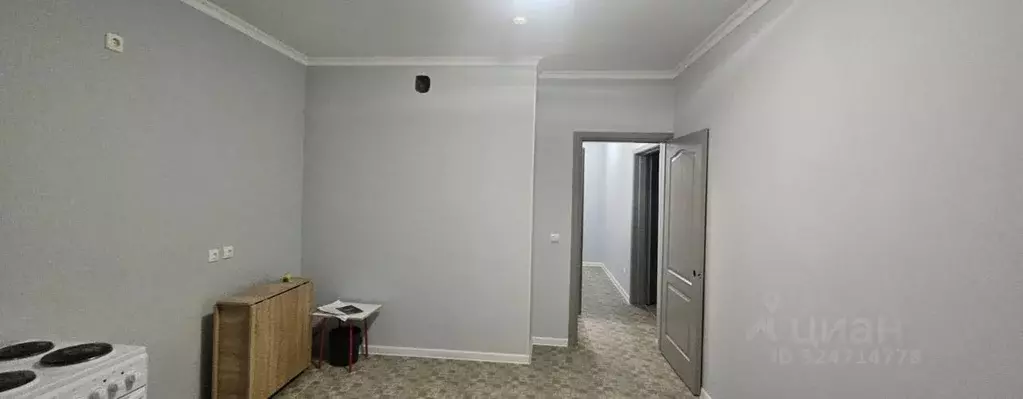 1-к кв. Свердловская область, Екатеринбург ул. Парниковая, 10 (42.1 м) - Фото 2