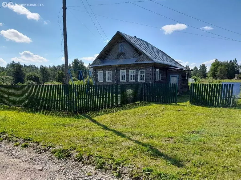 Дом в Вологодская область, Кирилловский муниципальный округ, деревня ... - Фото 1