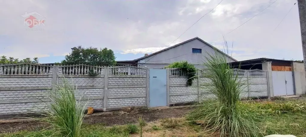 Дом в Крым, Сакский район, с. Вересаево ул. Советская (110 м) - Фото 2