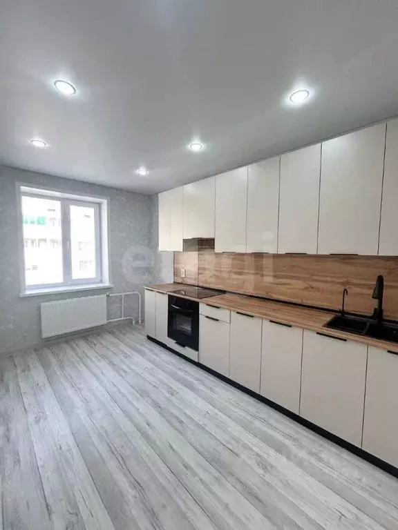 2-к кв. Башкортостан, Нефтекамск ул. Ленина, 82/1 (56.0 м) - Фото 1