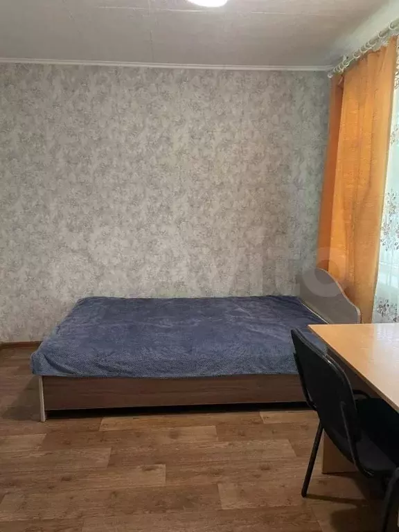Комната 61 м в 1-к., 1/5 эт. - Фото 0
