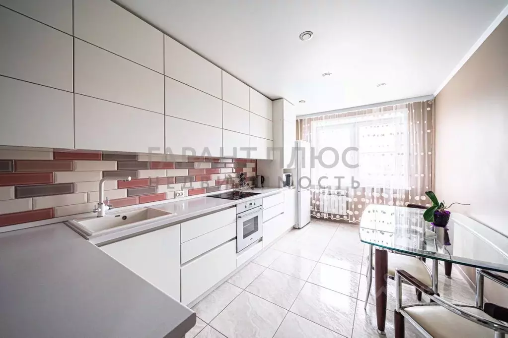 3-к кв. Липецкая область, Липецк ул. 50 лет НЛМК, 17А (82.0 м) - Фото 2