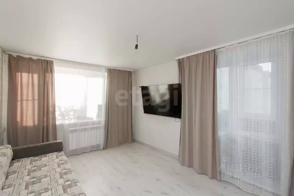 2-к кв. Тюменская область, Тюмень Широтная ул., 43к2 (47.7 м) - Фото 1