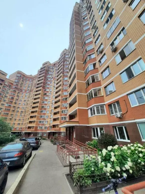 2-к кв. Московская область, Видное бул. Зеленые аллеи, 6 (68.0 м) - Фото 1