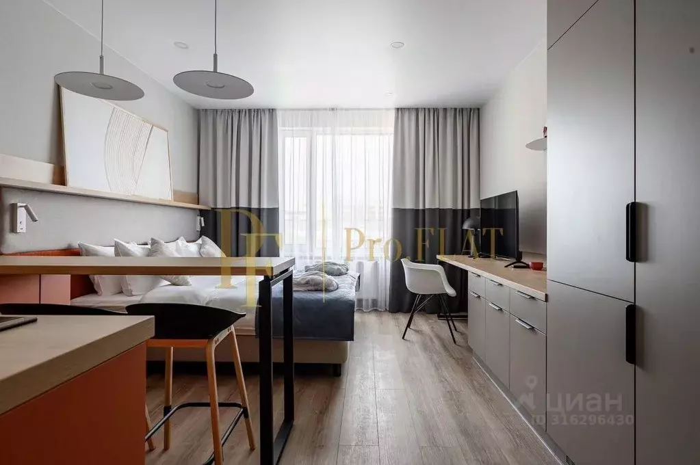 Студия Санкт-Петербург ул. Челюскина, 8 (30.0 м) - Фото 0