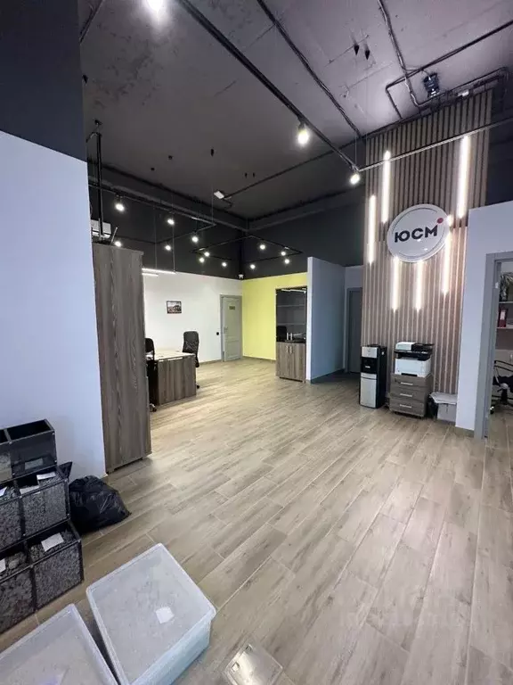 Офис в Ростовская область, Ростов-на-Дону ул. Бориса Слюсаря, 23с2 (80 ... - Фото 1