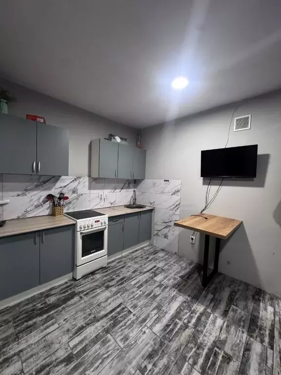 Студия Тюменская область, Тюмень ул. Виктора Тимофеева, 9 (25.0 м) - Фото 1