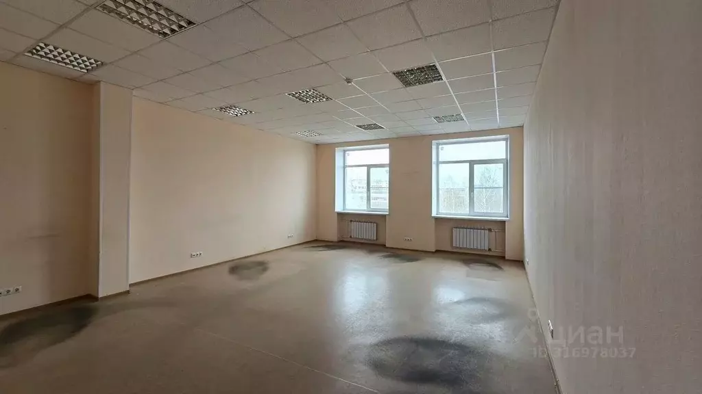 Офис в Санкт-Петербург Октябрьская наб., 6М (45 м) - Фото 0