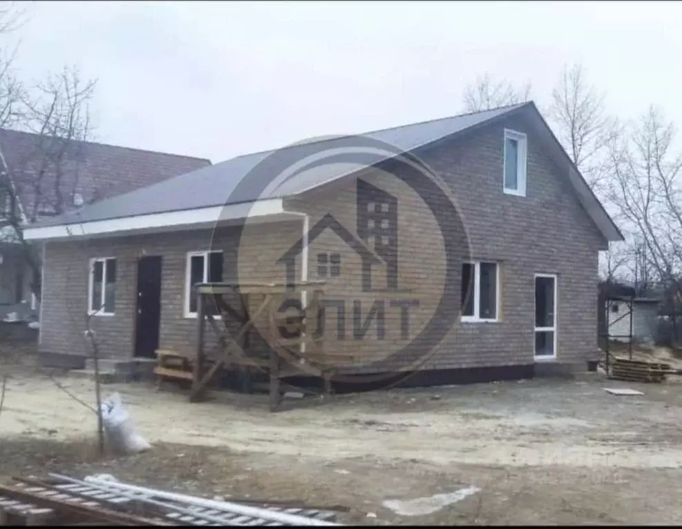 Дом в Белгородская область, Старооскольский городской округ, с. ... - Фото 1