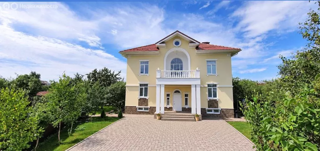 Дом в Московская область, городской округ Красногорск, деревня ... - Фото 1