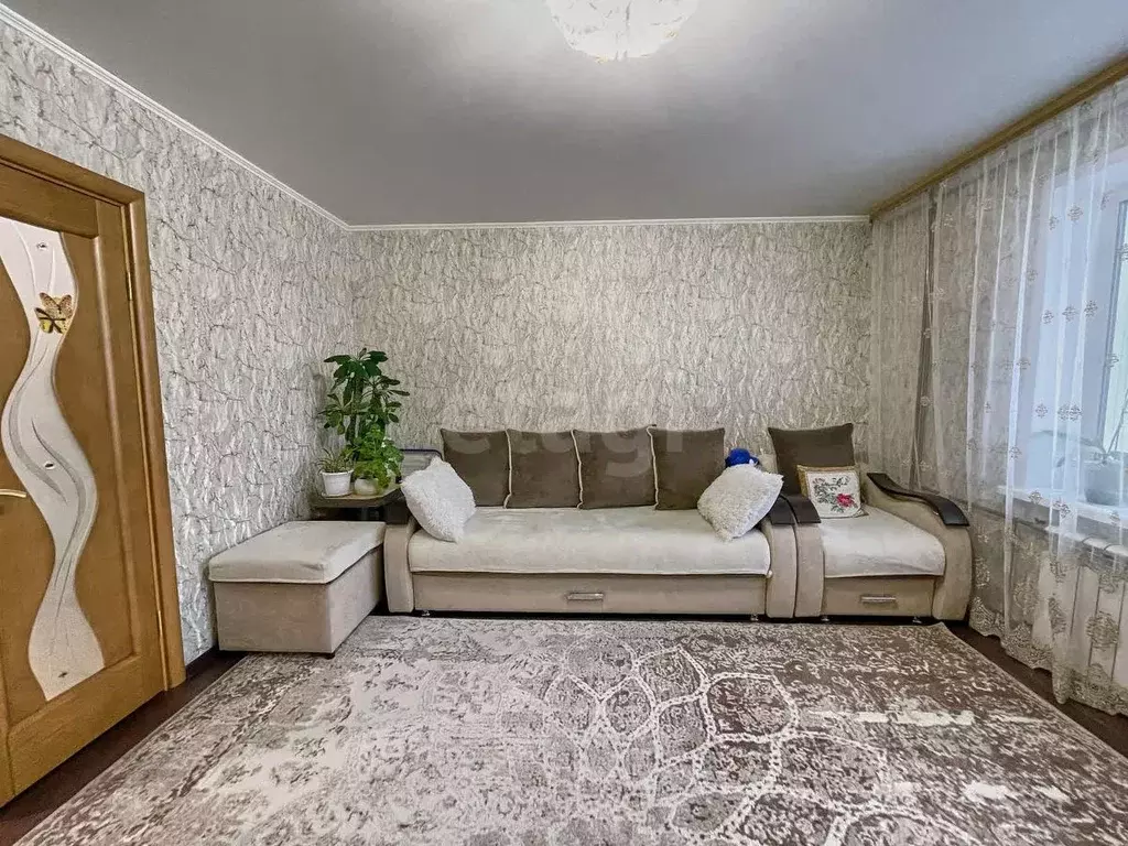 2-к кв. Кемеровская область, Прокопьевск ул. Есенина, 22 (54.8 м) - Фото 1