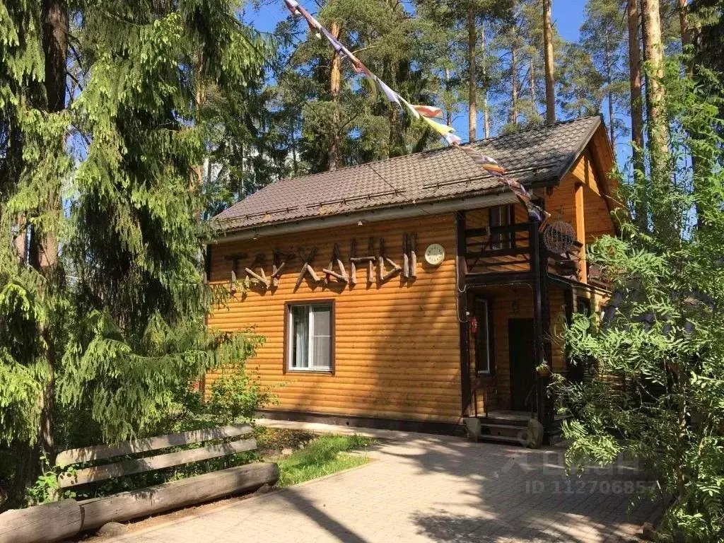 Комната Ленинградская область, Гатчинский район, Вырица городской ... - Фото 0