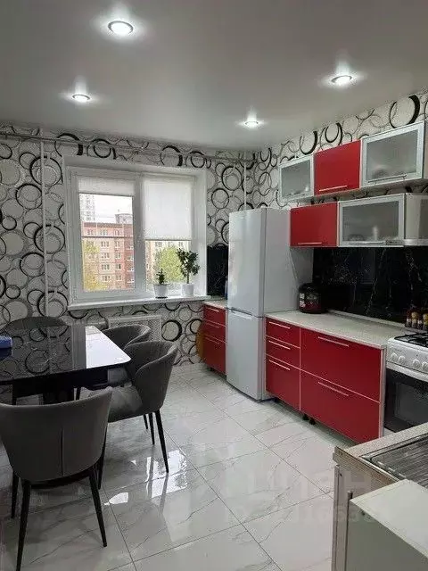 3-к кв. Саратовская область, Саратов ул. Имени К.Г. Уфимцева, 12 (64.0 ... - Фото 1