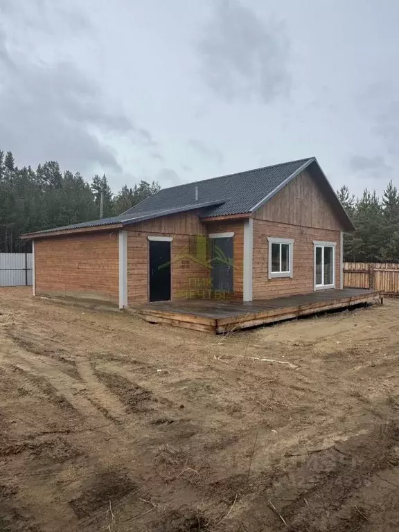 Дом в Бурятия, Тарбагатайский район, Саянтуйское с/пос, с. Нижний ... - Фото 0