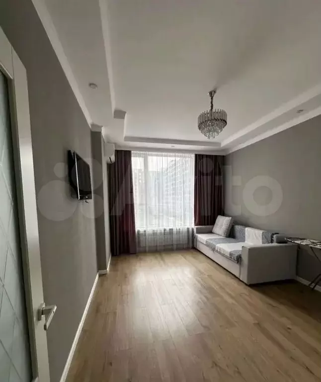 1-к. квартира, 43 м, 7/10 эт. - Фото 0