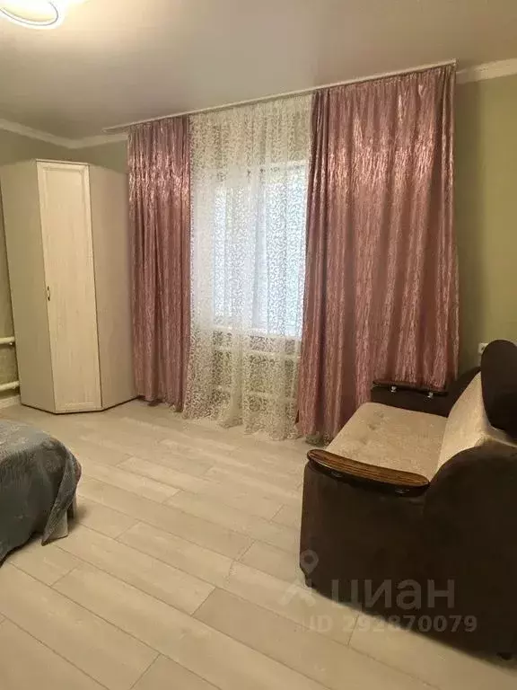 Дом в Калмыкия, Элиста ул. Г.О. Рокчинского, 23Ж (38 м) - Фото 1