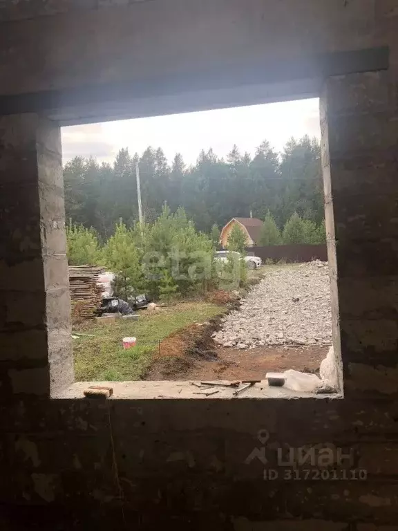 Дом в Свердловская область, Екатеринбург Лесные Тропы кп,  (200 м) - Фото 1