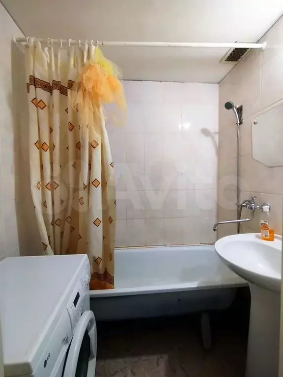 2-к. квартира, 55 м, 8/10 эт. - Фото 1