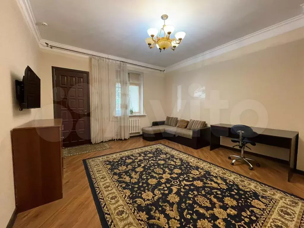 2-к. квартира, 60 м, 1/4 эт. - Фото 0