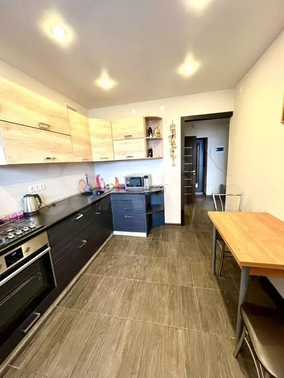 1-к. квартира, 39 м, 4/9 эт. - Фото 1