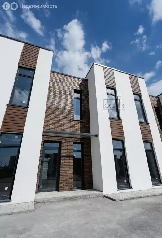 Дом в Магнитогорск, улица Белинского (120 м) - Фото 1