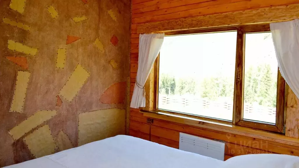 Комната Алтай, Улаганский район, с. Акташ Ленинская ул., 63А (24.0 м) - Фото 0