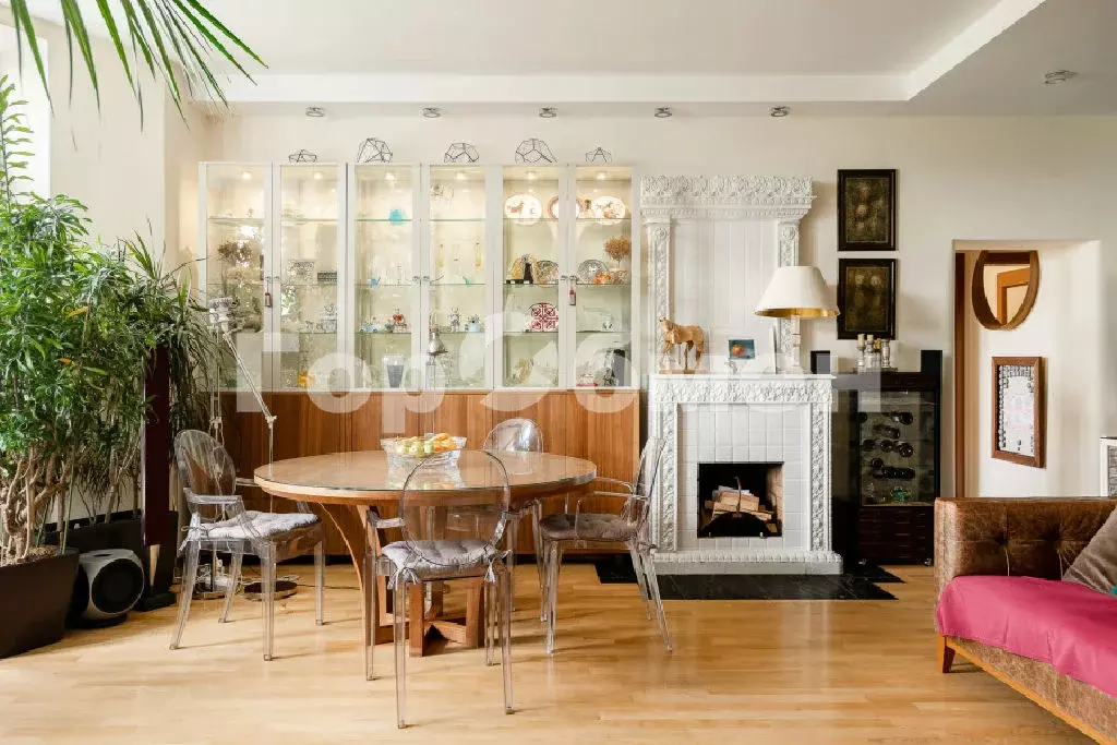 Продается 3-комнатная квартира - Фото 1