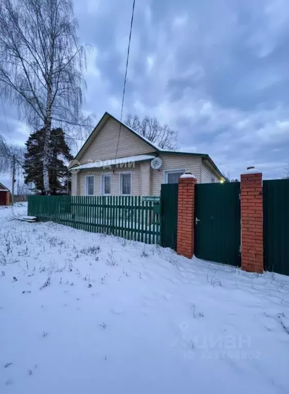 Дом в Марий Эл, Звениговский район, Кокшайское с/пос, с. Кокшайск ул. ... - Фото 1