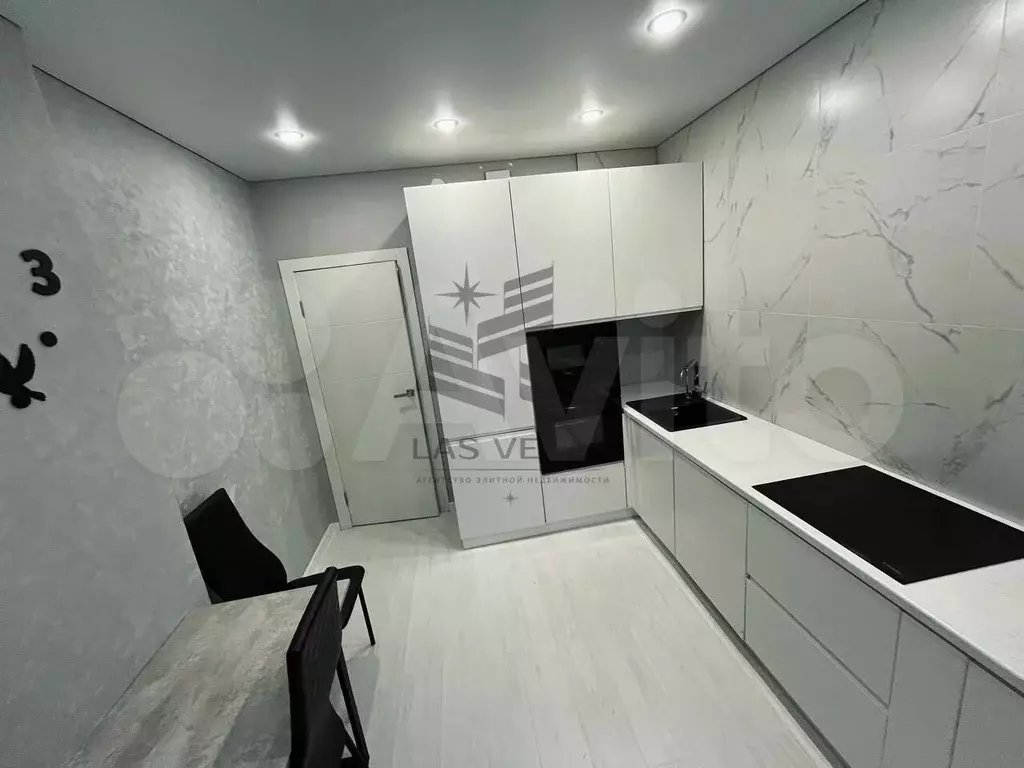 1-к. квартира, 41 м, 5/25 эт. - Фото 0