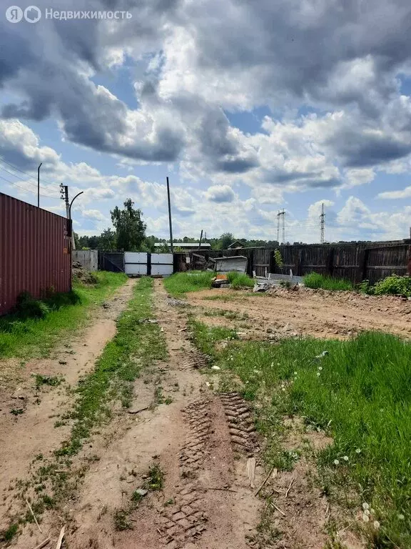 Участок в Усолье-Сибирское, улица Макаренко (7 м) - Фото 0
