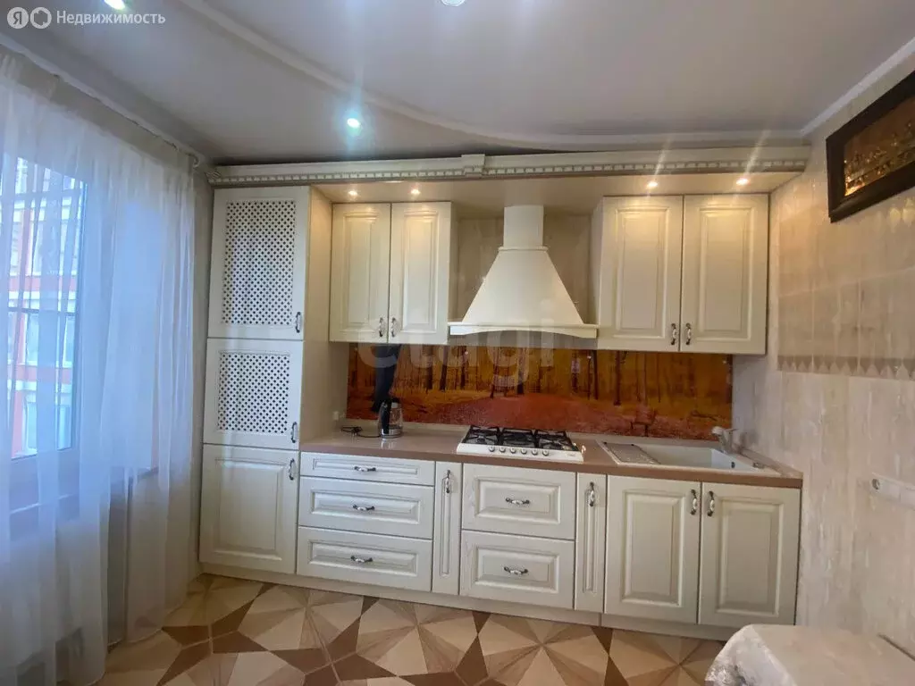 2-комнатная квартира: Пятигорск, улица 50 лет ВЛКСМ, 160 (100.6 м) - Фото 1