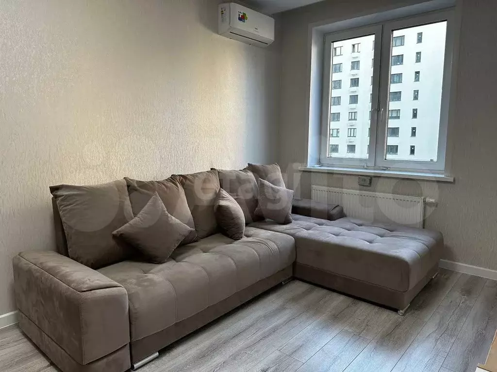 2-к. квартира, 54 м, 3/16 эт. - Фото 0
