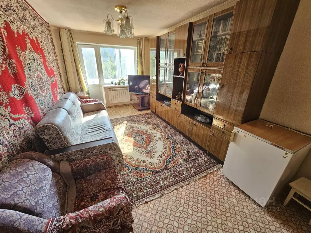 2-к кв. Омская область, Омск ул. Сулеймана Стальского, 1 (47.0 м) - Фото 0