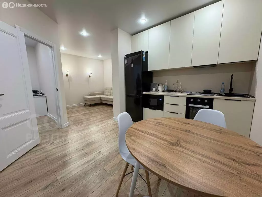 1-комнатная квартира: Волгоград, Рионская улица, 7Б (46 м) - Фото 1
