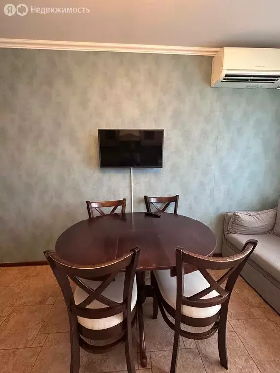 1-комнатная квартира: посёлок городского типа Андреевка, 40 (44 м) - Фото 0
