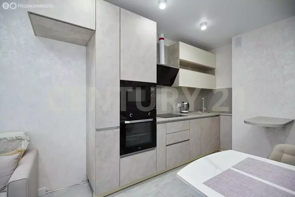 2-комнатная квартира: Ульяновск, Транспортная улица, 18 (61.4 м) - Фото 2