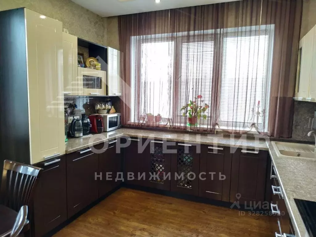 Дом в Свердловская область, Березовский муниципальный округ, № 100 ... - Фото 1