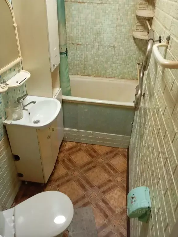 2-к кв. Свердловская область, Асбест просп. Ленина, 22 (30.0 м) - Фото 1