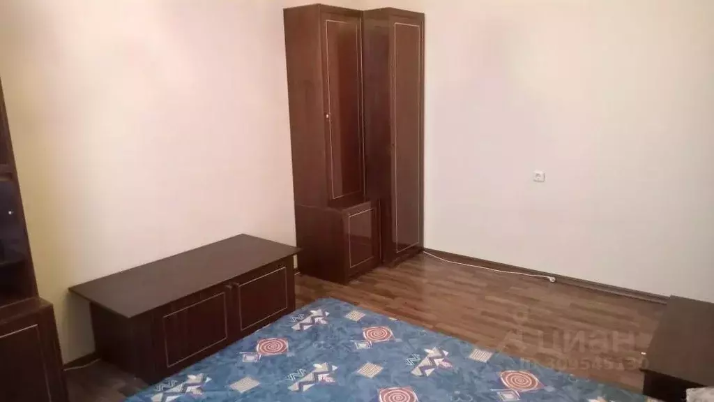 Комната Москва, Москва, Московский г. Град Московский мкр, ул. ... - Фото 1